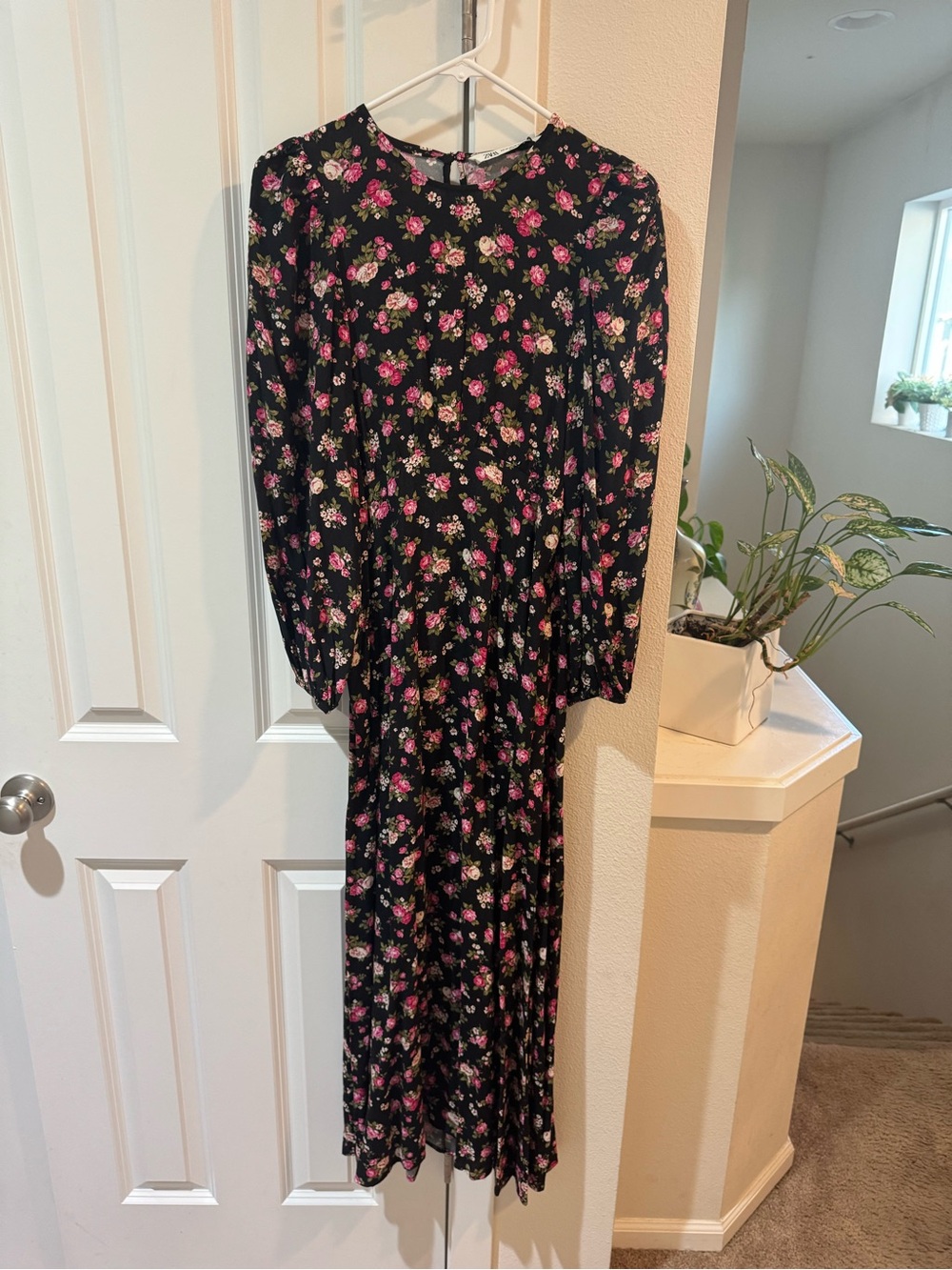 Zara Black Floral Long Sleeve Midi Dress with Pink Roses